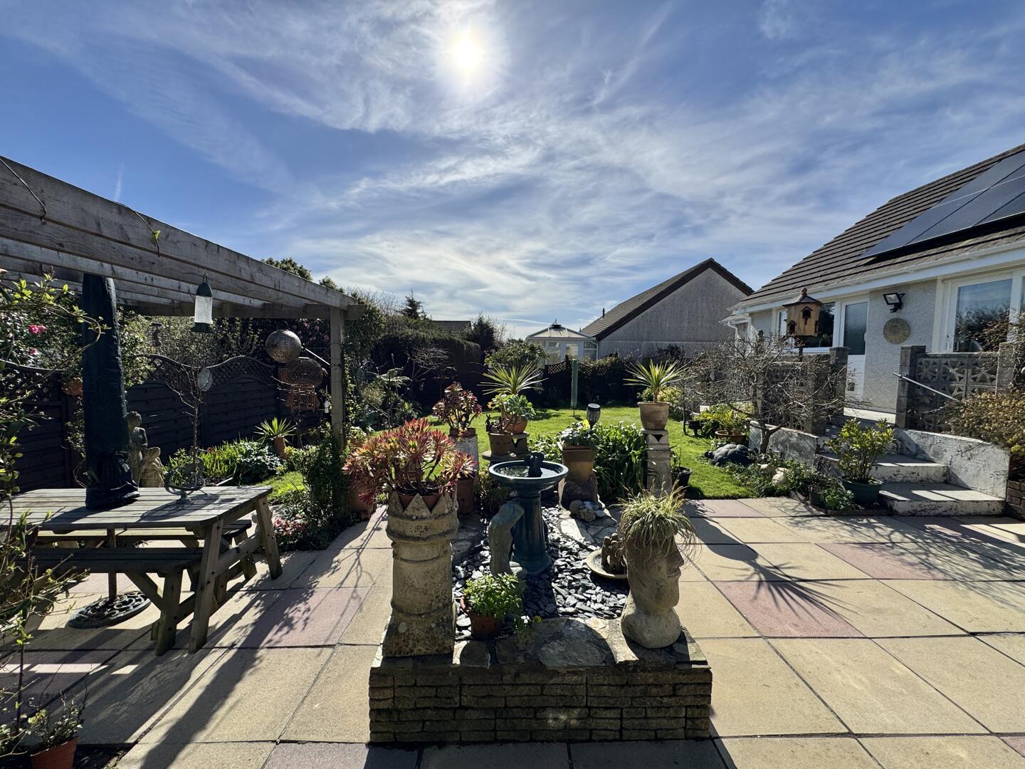 3 bed property in Newbridge Lane, Truro